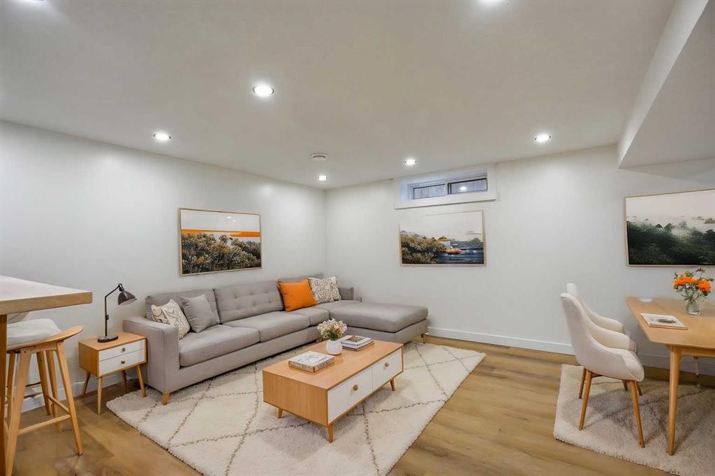 9532 Allison Drive Se, Calgary, AB - Indoor