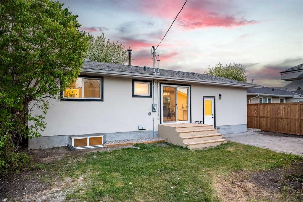 9532 Allison Drive Se, Calgary, AB - Outdoor