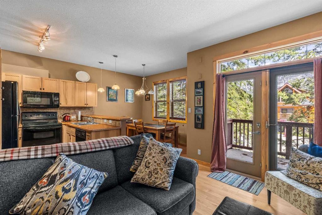 1003-70 Dyrgas Gate, Canmore, AB - Indoor Photo Showing Other Room