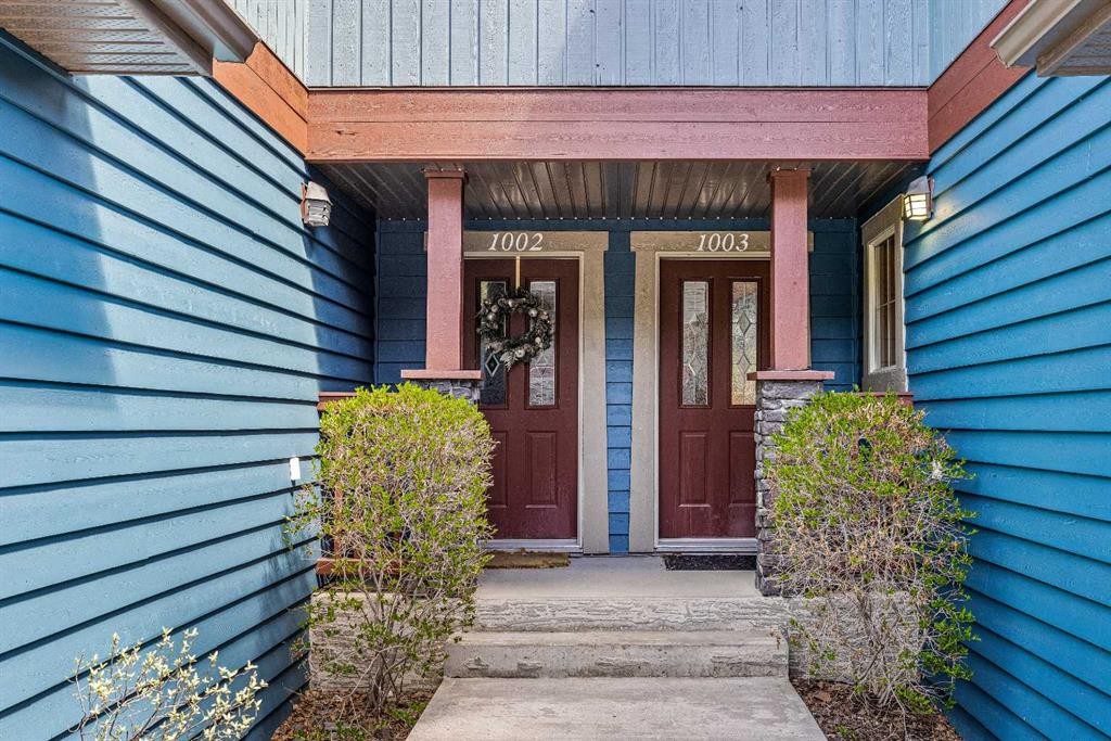 1003-70 Dyrgas Gate, Canmore, AB - Outdoor