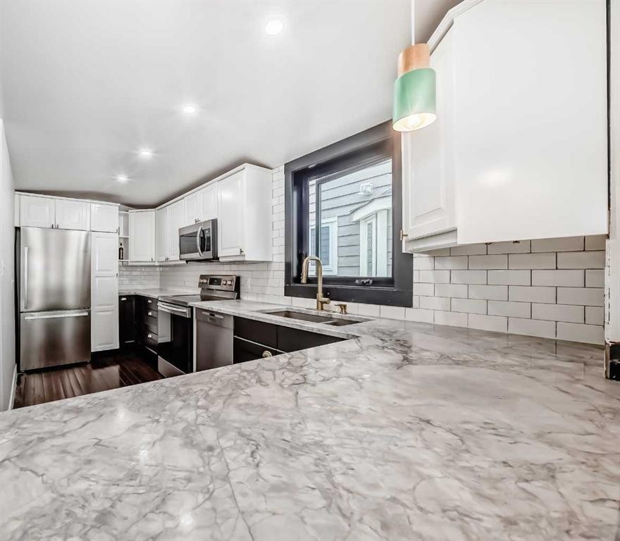2235 7 Avenue, Calgary, AB