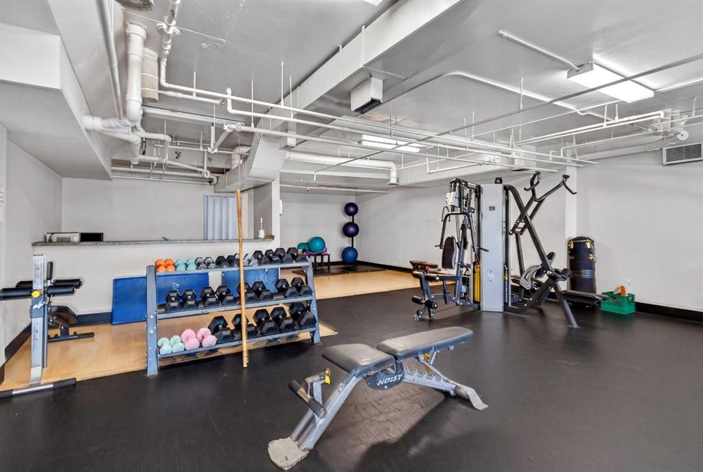 6-108 Rockyledge View Nw, Calgary, AB - Indoor Photo Showing Gym Room