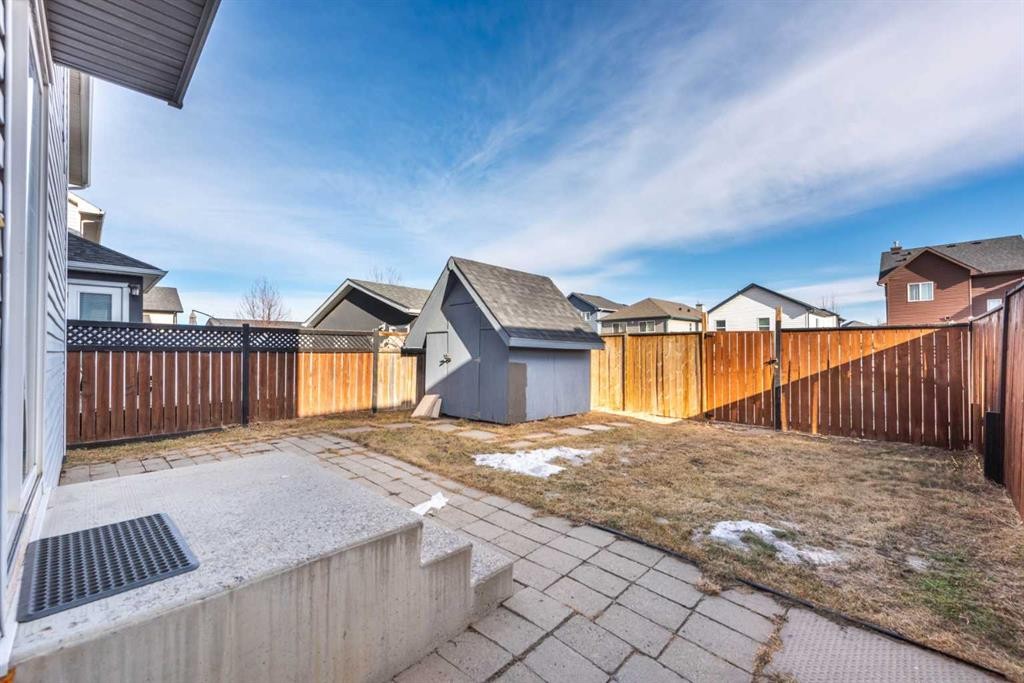 171 Saddlemead Green Ne, Calgary, AB - Outdoor