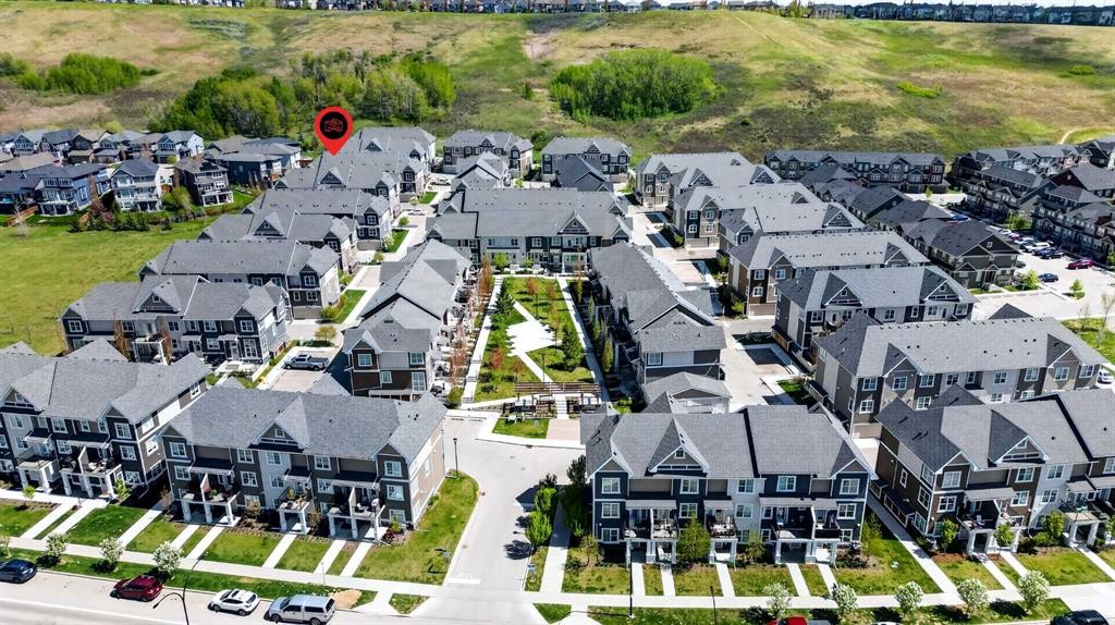 814 Cranbrook Walk Se, Calgary, AB - Outdoor With View
