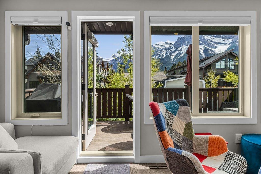 2-817 4Th Street, Canmore, AB - Indoor