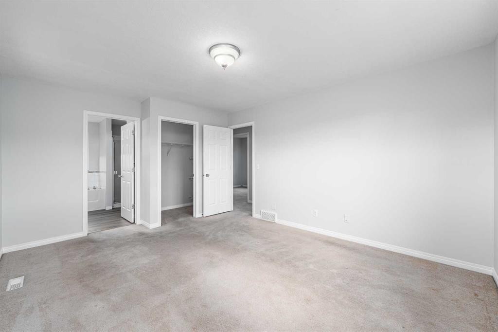 286 Martha'S Manor Ne, Calgary, AB