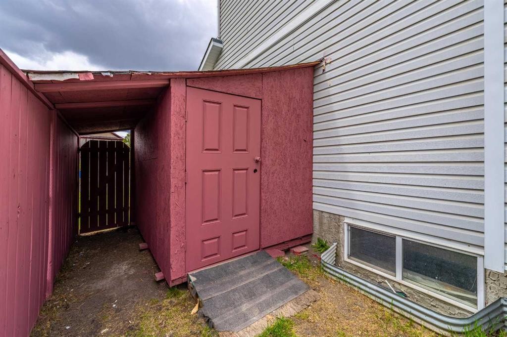 286 Martha'S Manor Ne, Calgary, AB