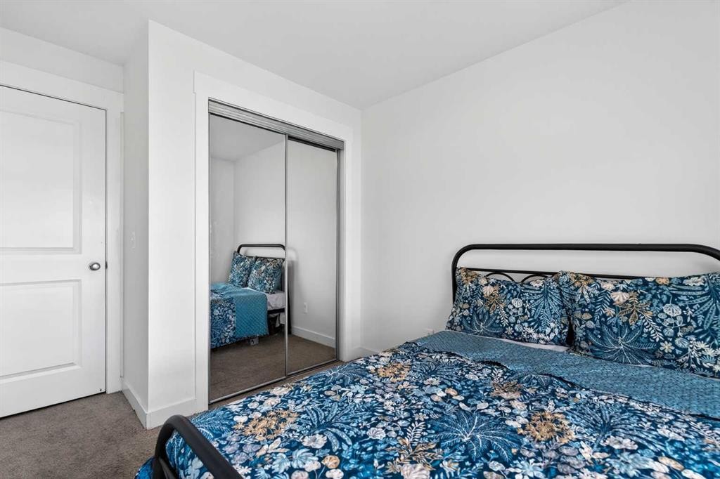 2303-302 Skyview Ranch Drive Ne, Calgary, AB - Indoor Photo Showing Bedroom