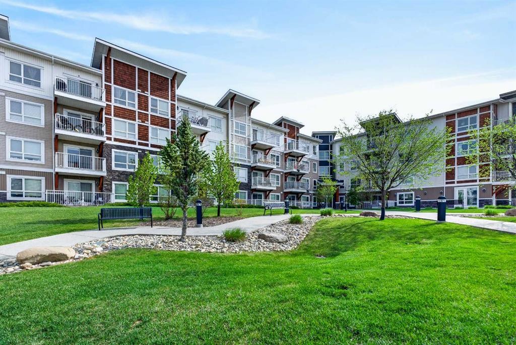 2303-302 Skyview Ranch Drive Ne, Calgary, AB - Outdoor With Facade