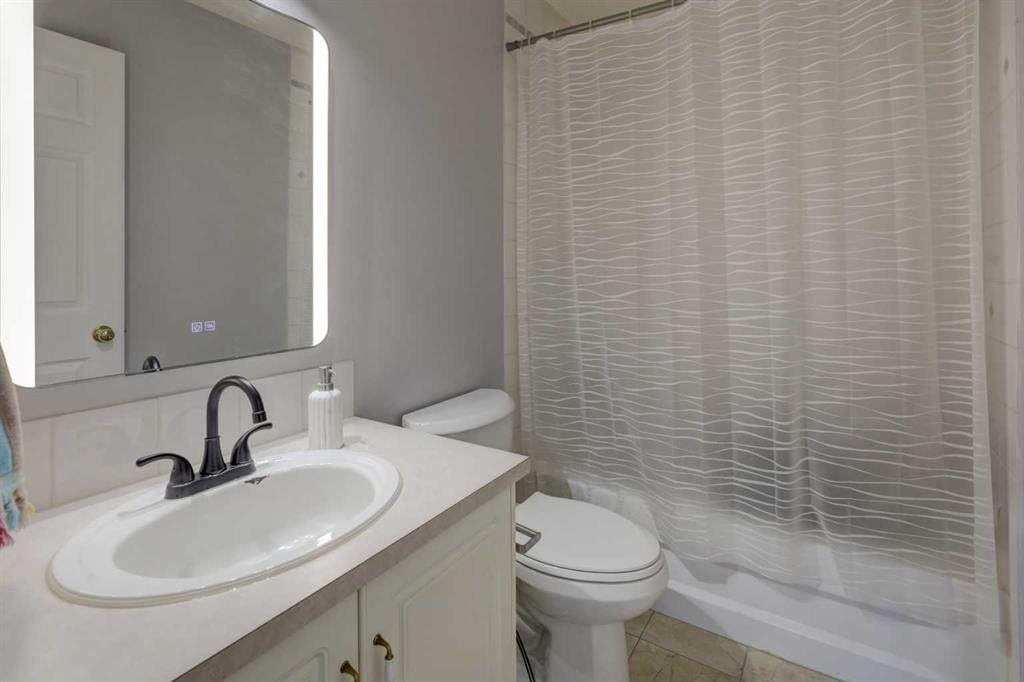 9982 Hidden Valley Drive Nw, Calgary, AB