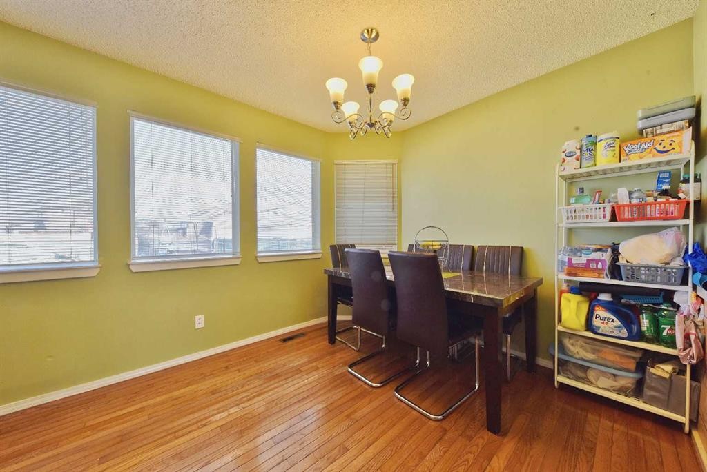125 Costa Mesa Close Ne, Calgary, AB - Indoor Photo Showing Other Room