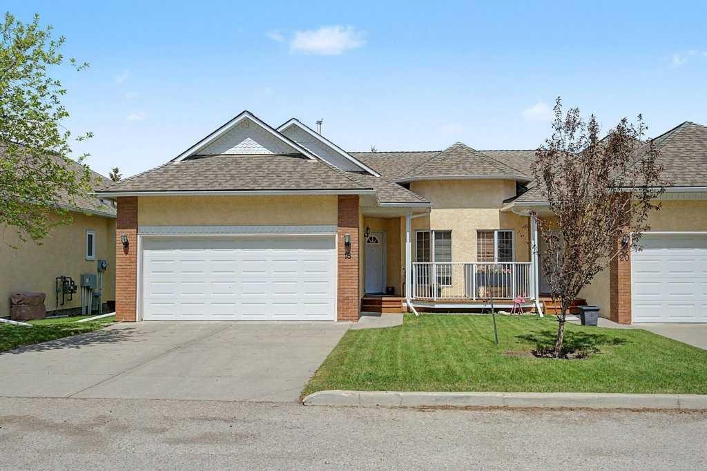18 Prominence View Sw, Calgary, AB - Outdoor With Facade