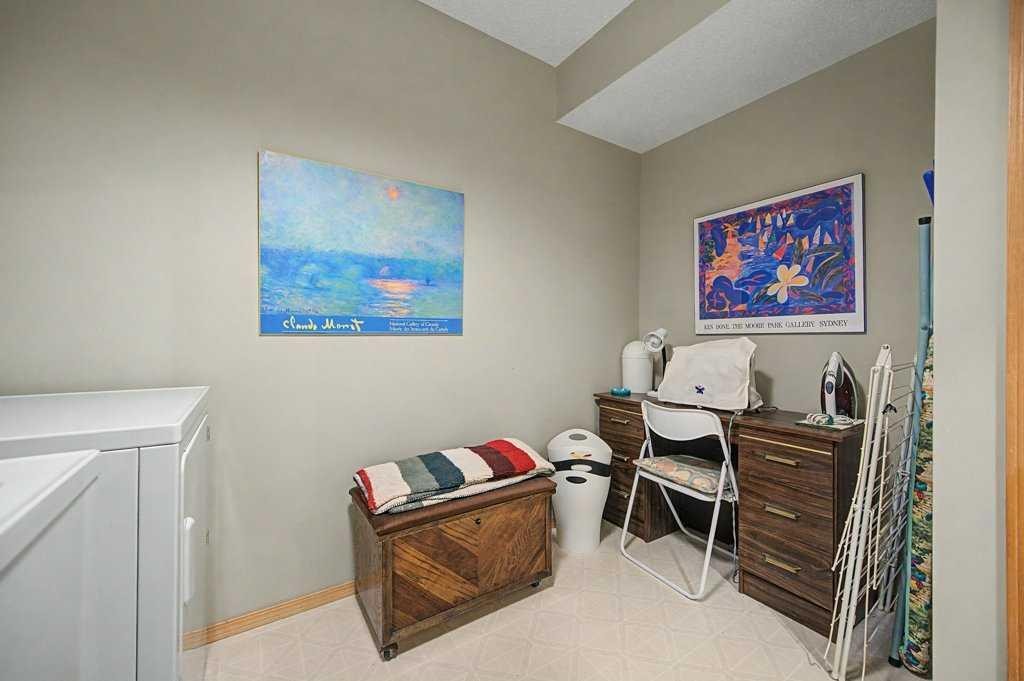18 Prominence View Sw, Calgary, AB - Indoor