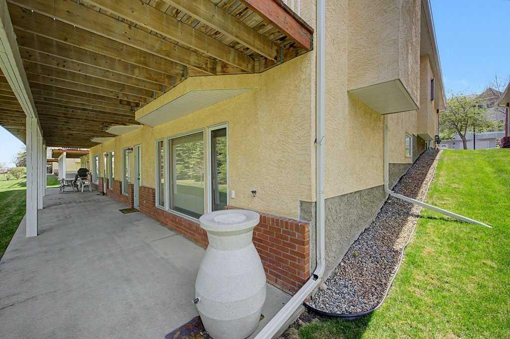 18 Prominence View Sw, Calgary, AB - Outdoor With Exterior