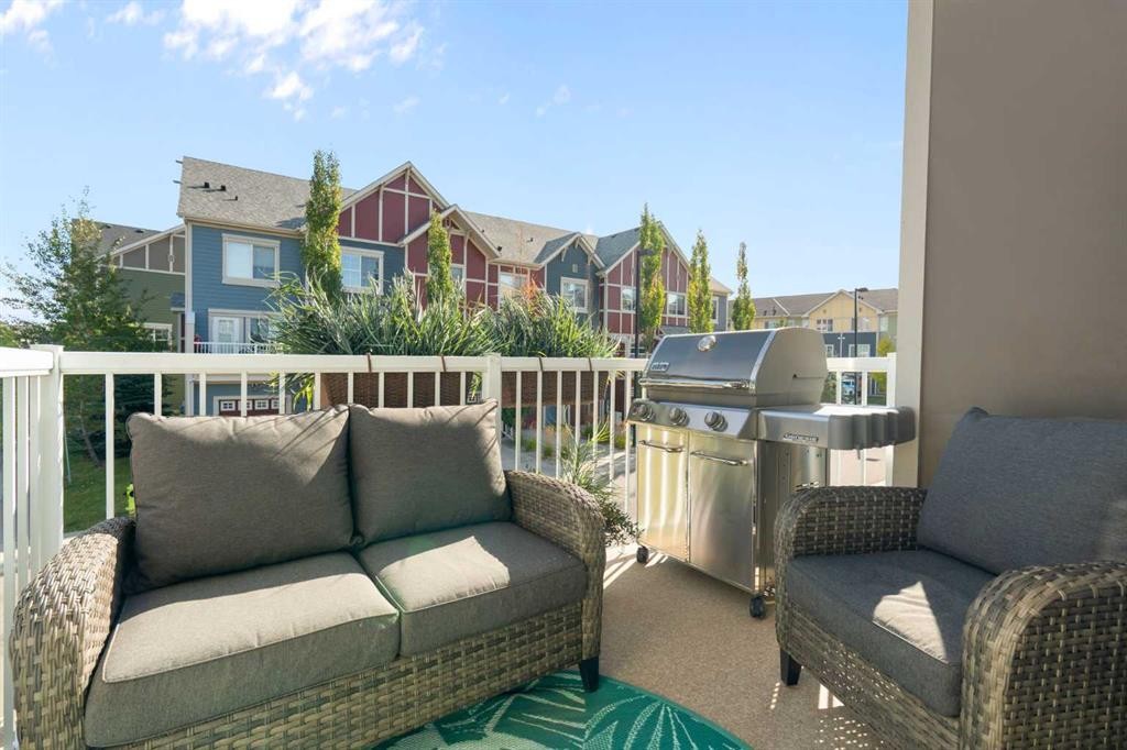263 Mahogany Way Se, Calgary, AB