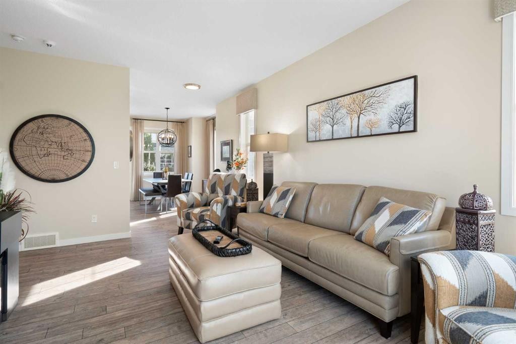 263 Mahogany Way Se, Calgary, AB