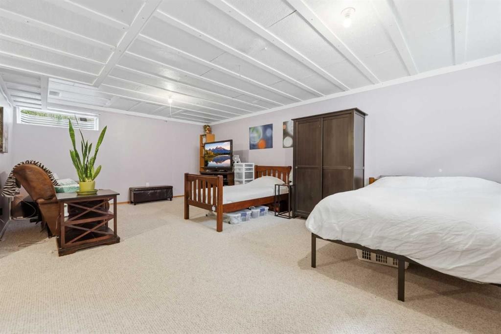 46 Somerside Place Sw, Calgary, AB - Indoor