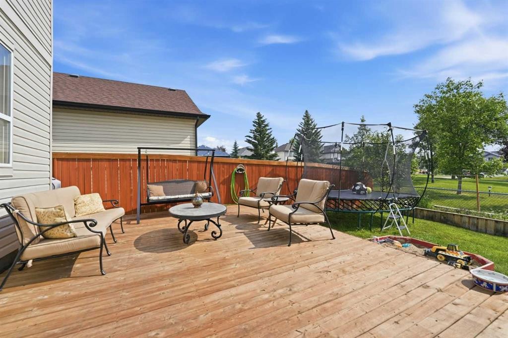 46 Somerside Place Sw, Calgary, AB - Outdoor With Deck Patio Veranda
