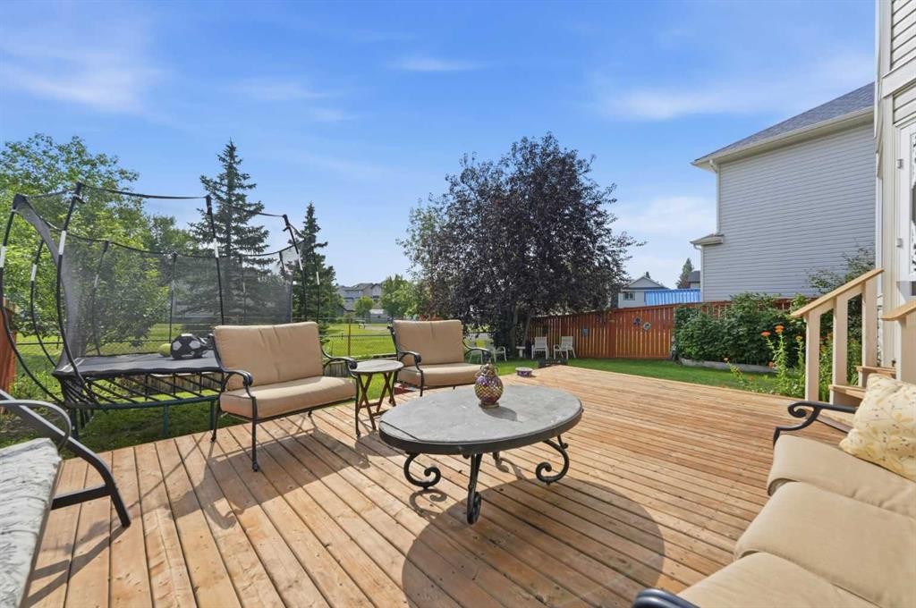 46 Somerside Place Sw, Calgary, AB - Outdoor With Deck Patio Veranda With Exterior