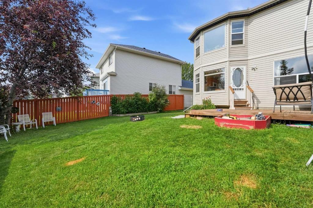 46 Somerside Place Sw, Calgary, AB - Outdoor