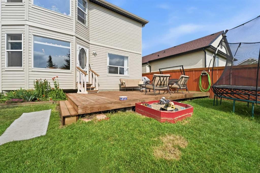 46 Somerside Place Sw, Calgary, AB - Outdoor With Deck Patio Veranda