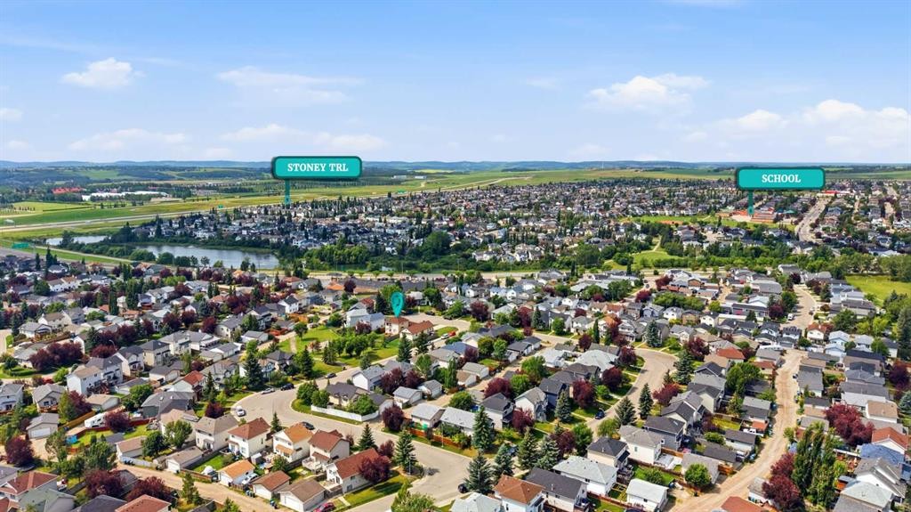 46 Somerside Place Sw, Calgary, AB - Outdoor With View
