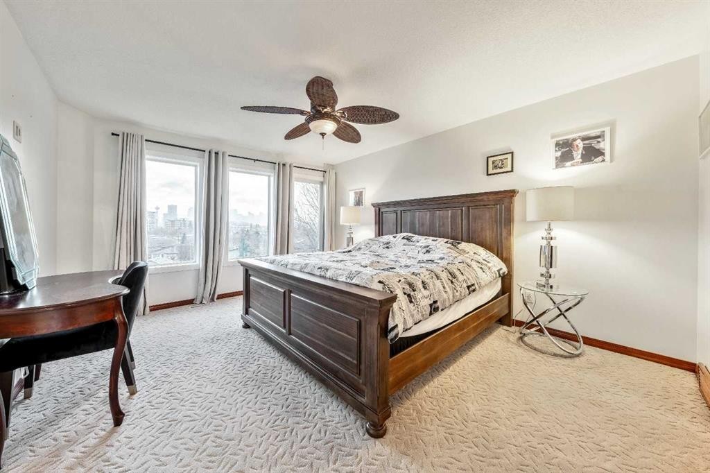 212 12A Street Ne, Calgary, AB - Indoor Photo Showing Bedroom