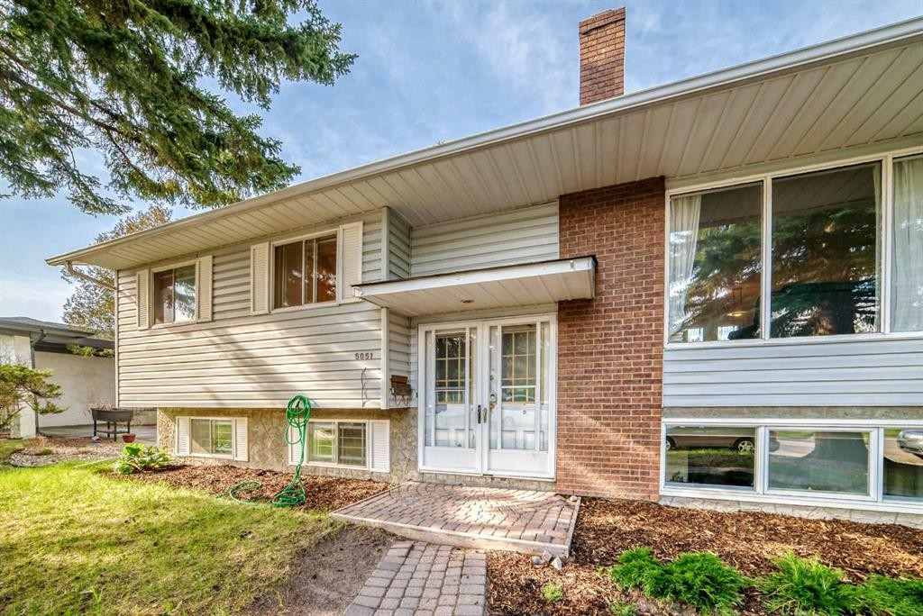 5051 Vantage Crescent Nw, Calgary, AB - Outdoor