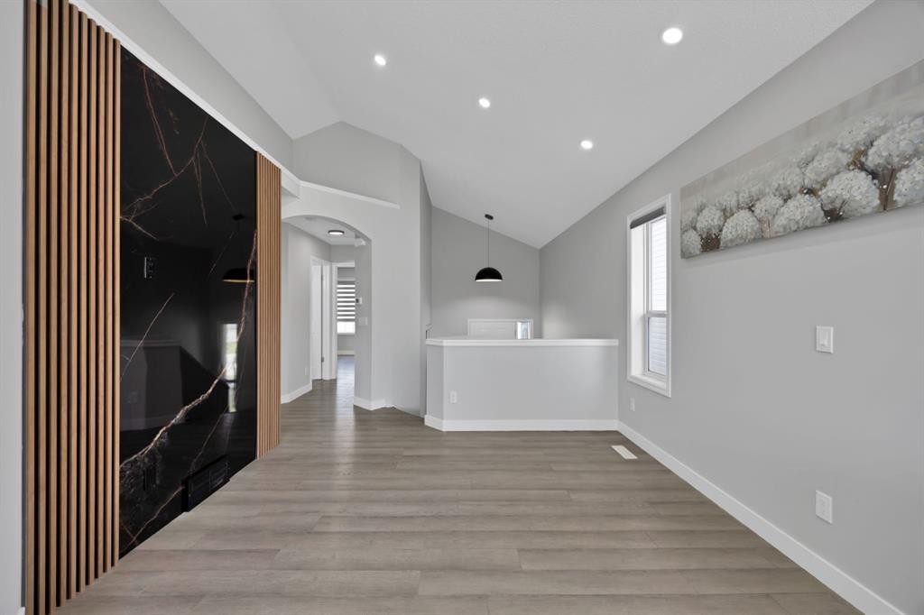 288 Saddlemead Road Ne, Calgary, AB - Indoor Photo Showing Other Room
