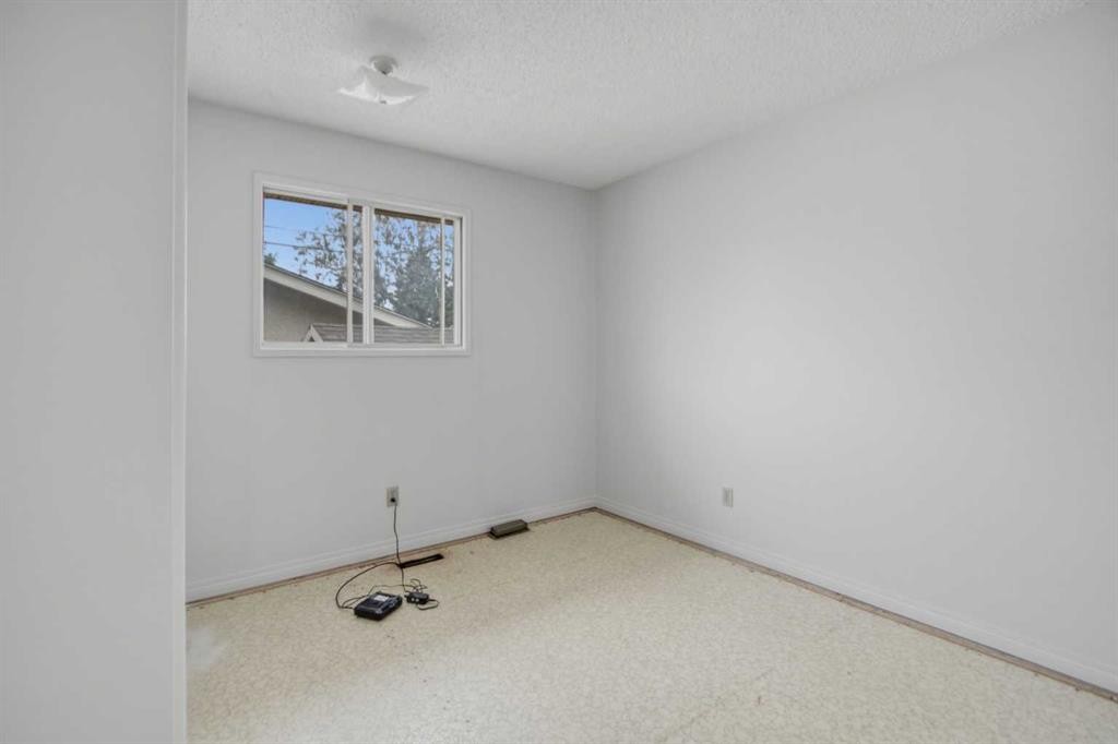 4112 - 13 Avenue Ne, Calgary, AB