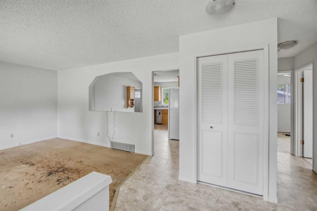4112 - 13 Avenue Ne, Calgary, AB