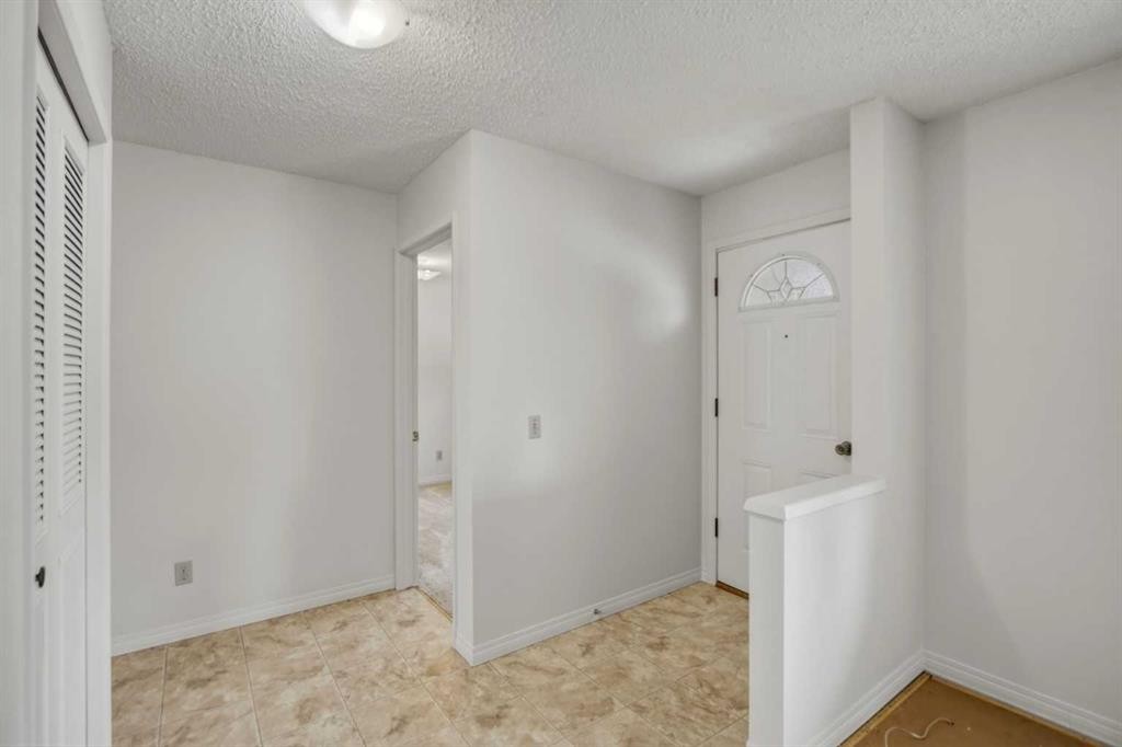 4112 - 13 Avenue Ne, Calgary, AB