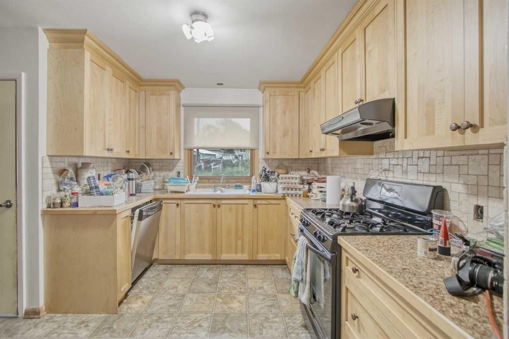 2026 27 Street Se, Calgary, AB