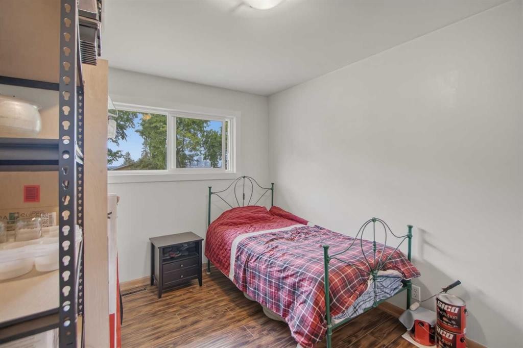 2026 27 Street Se, Calgary, AB