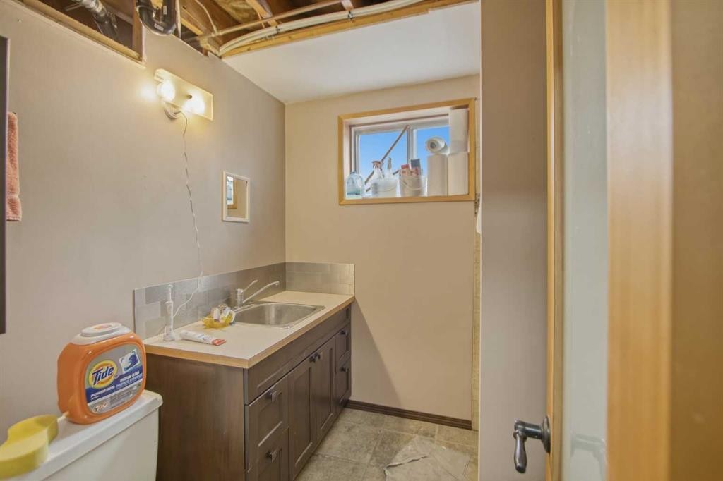 2026 27 Street Se, Calgary, AB