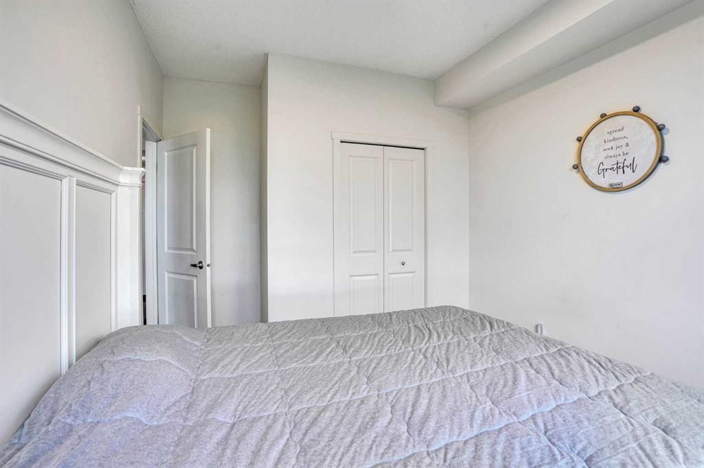 3102-175 Silverado Boulevard Sw, Calgary, AB - Indoor Photo Showing Bedroom
