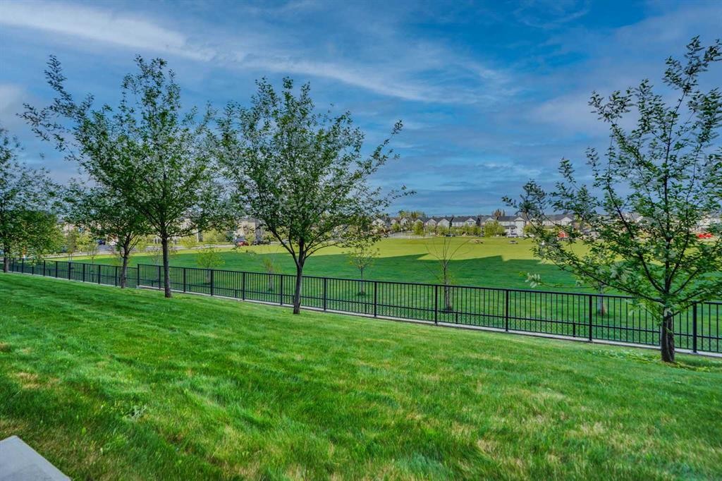 3102-175 Silverado Boulevard Sw, Calgary, AB - Outdoor With View