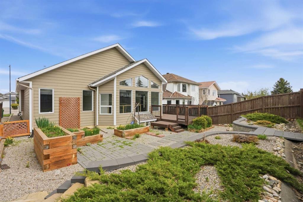 58 Edgevalley Close Nw, Calgary, AB - Outdoor With Deck Patio Veranda