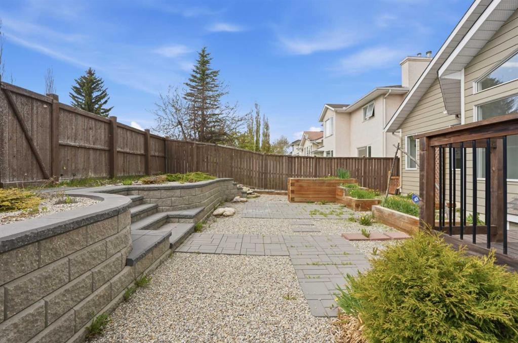 58 Edgevalley Close Nw, Calgary, AB - Outdoor