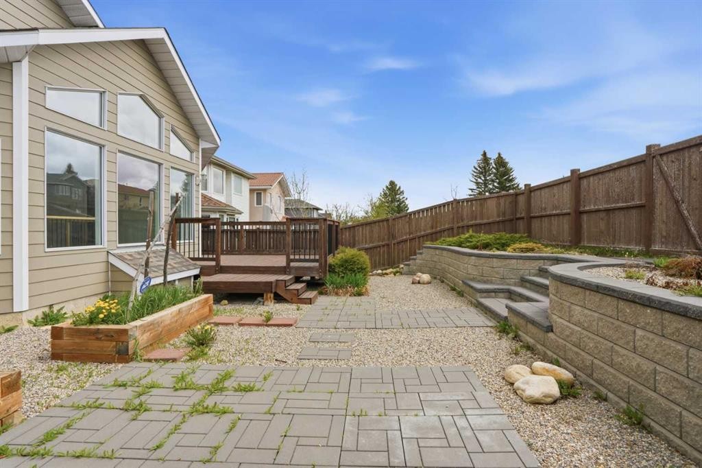 58 Edgevalley Close Nw, Calgary, AB - Outdoor With Deck Patio Veranda