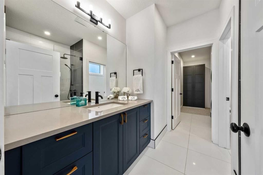 23 31 Avenue Sw, Calgary, AB