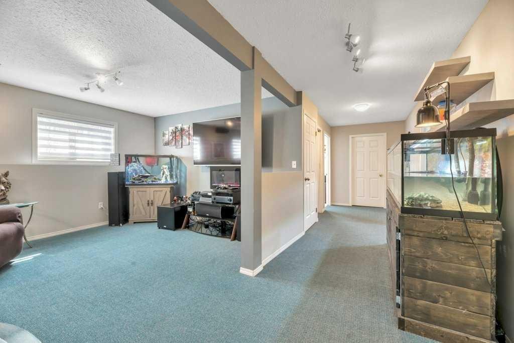 191 Strathaven Crescent, Strathmore, AB - Indoor