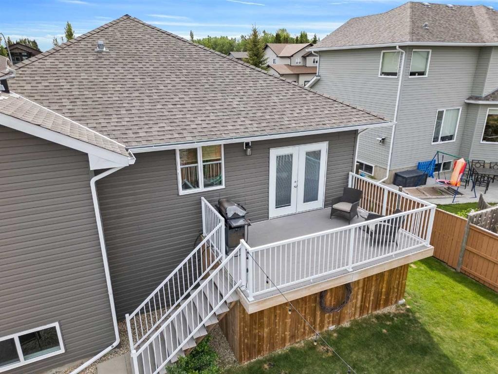 6 Vantage Crescent, Olds, AB