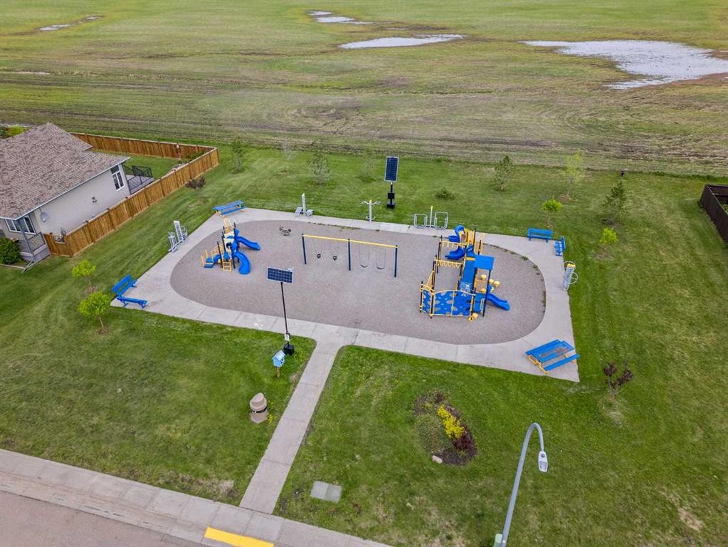 6 Vantage Crescent, Olds, AB