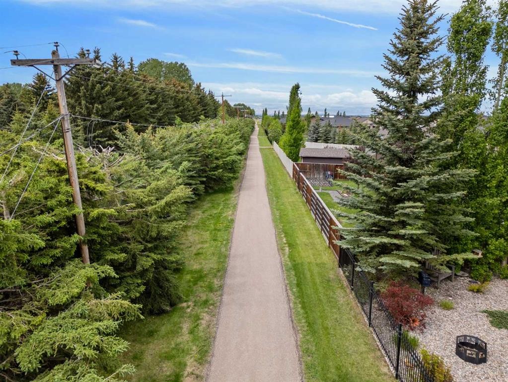 6 Vantage Crescent, Olds, AB