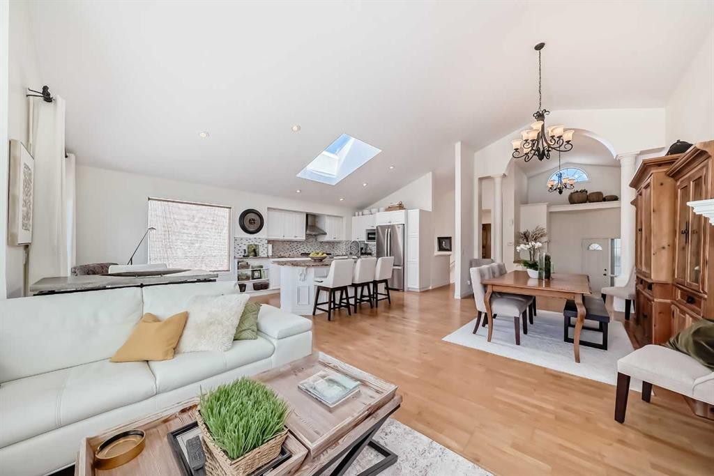 243 Mt Assiniboine Circle Se, Calgary, AB - Indoor Photo Showing Living Room