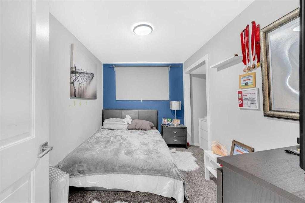3143 45 Street Sw, Calgary, AB