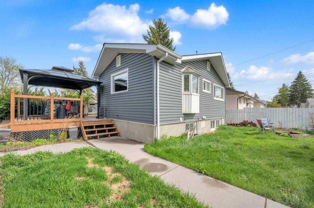 3143 45 Street Sw, Calgary, AB