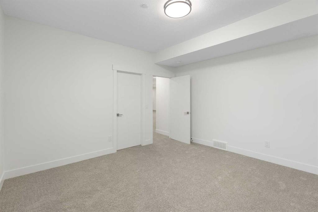 340 Muirfield Crescent, Lyalta, AB