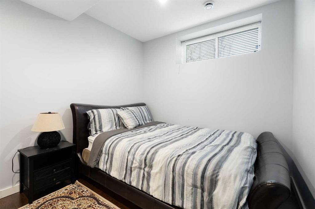 280 Cornerstone Passage Ne, Calgary, AB - Indoor Photo Showing Bedroom
